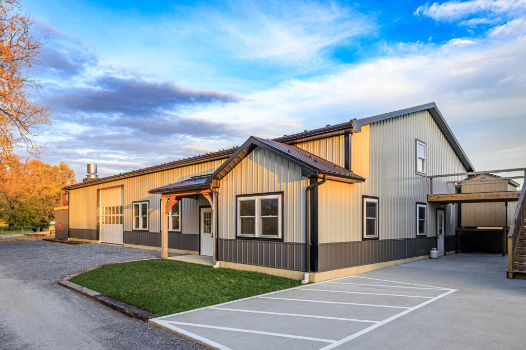 Hometown-Woodworking_W23-401